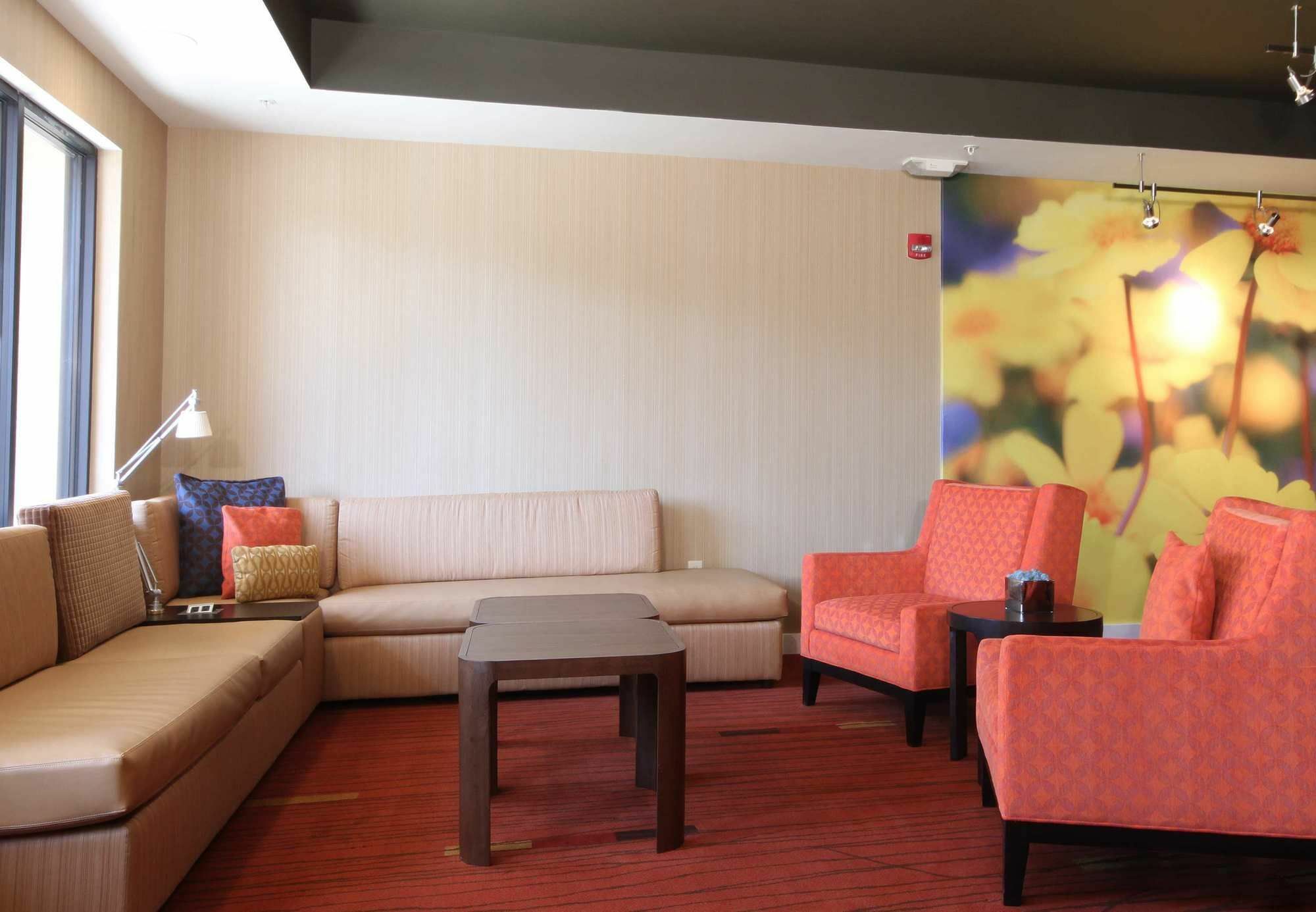 Courtyard By Marriott Topeka Exteriér fotografie
