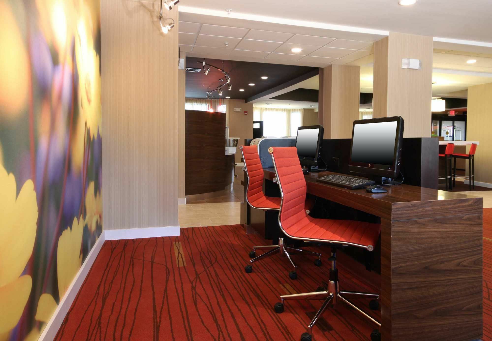 Courtyard By Marriott Topeka Exteriér fotografie